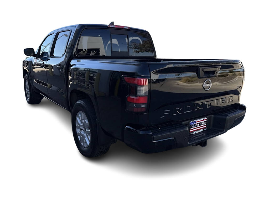 Thumbnail: 2022 Nissan Frontier - 4