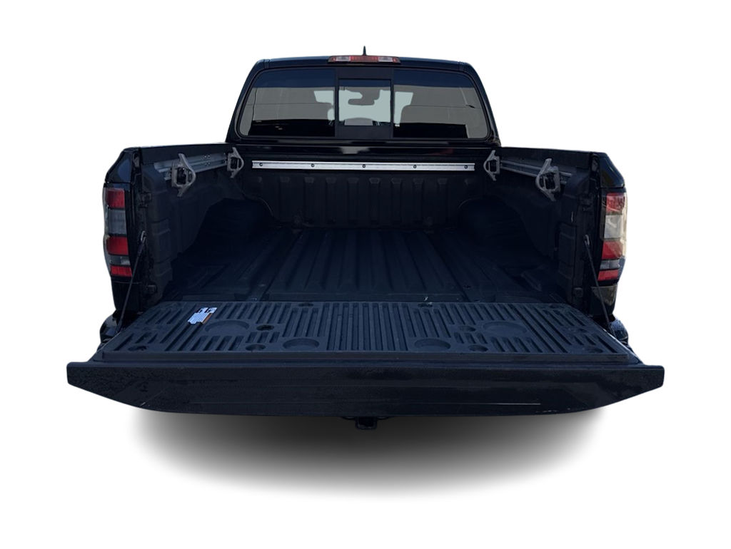 Thumbnail: 2022 Nissan Frontier - 16