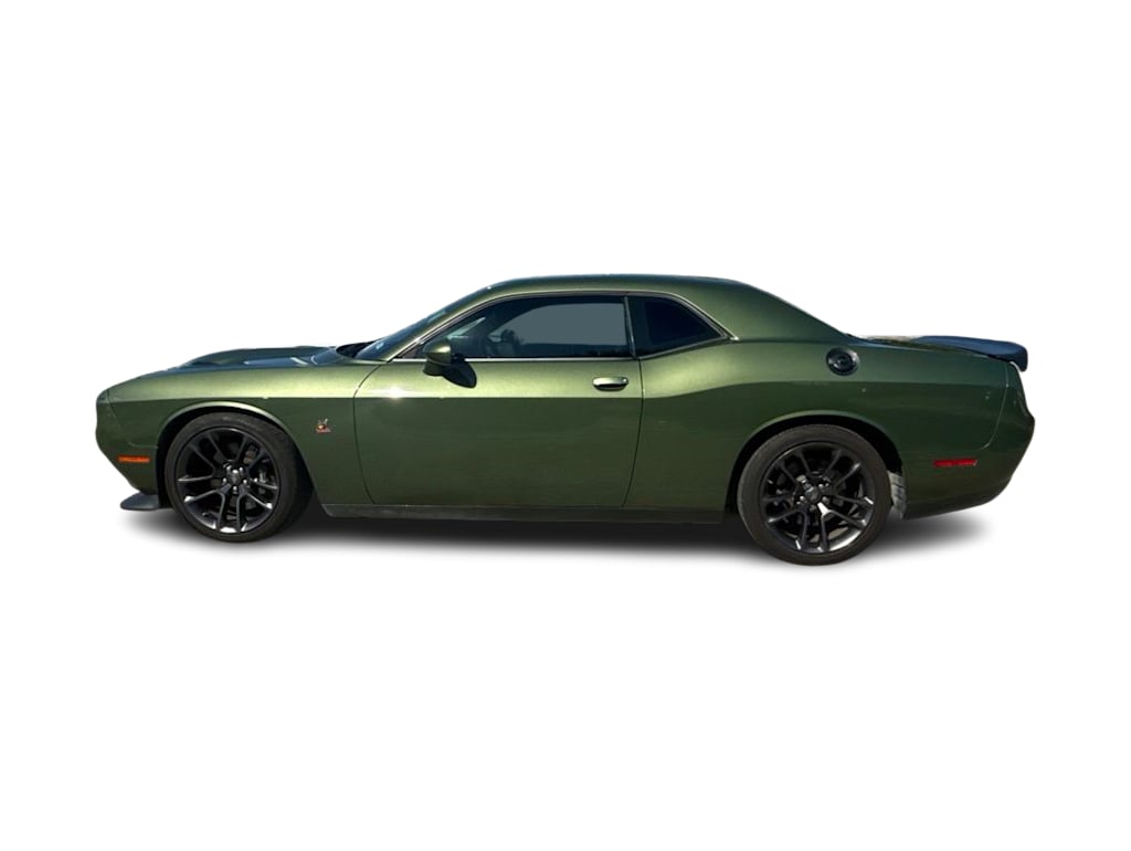 Thumbnail: 2022 Dodge Challenger - 3