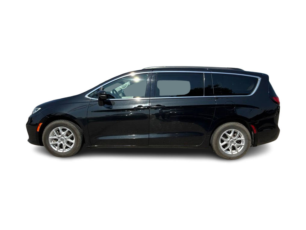 Thumbnail: 2022 Chrysler Pacifica - 2