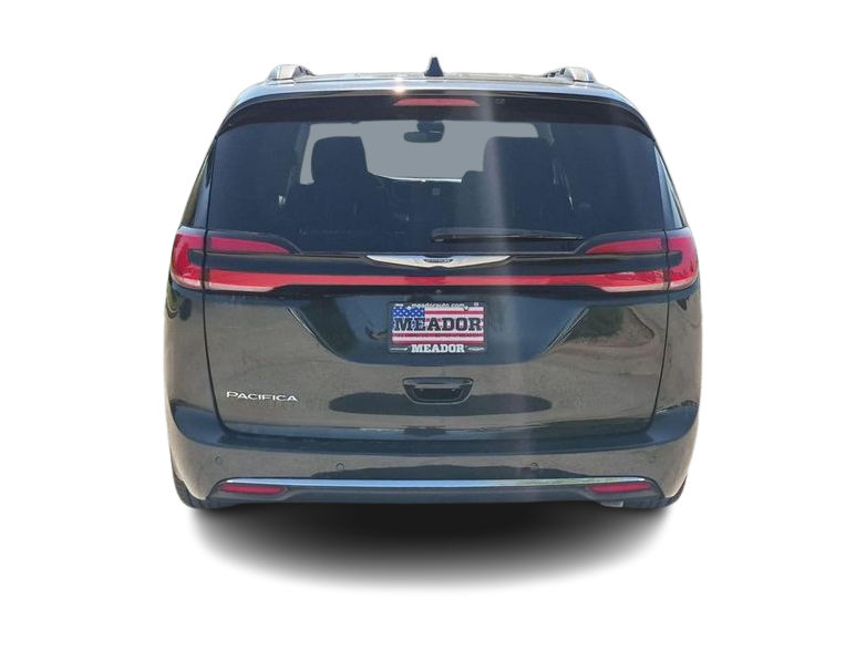 Thumbnail: 2022 Chrysler Pacifica - 5