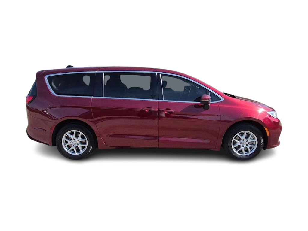 Thumbnail: 2023 Chrysler Pacifica - 19