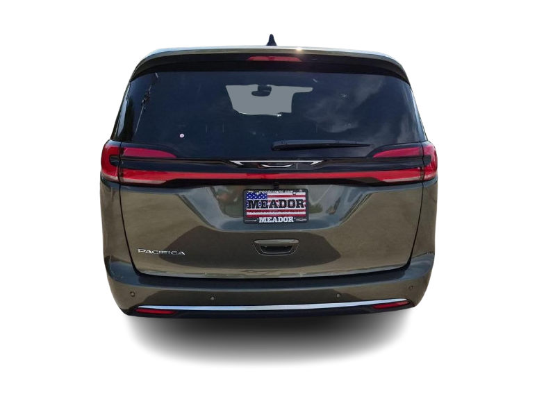Thumbnail: 2027 Chrysler Pacifica - 5