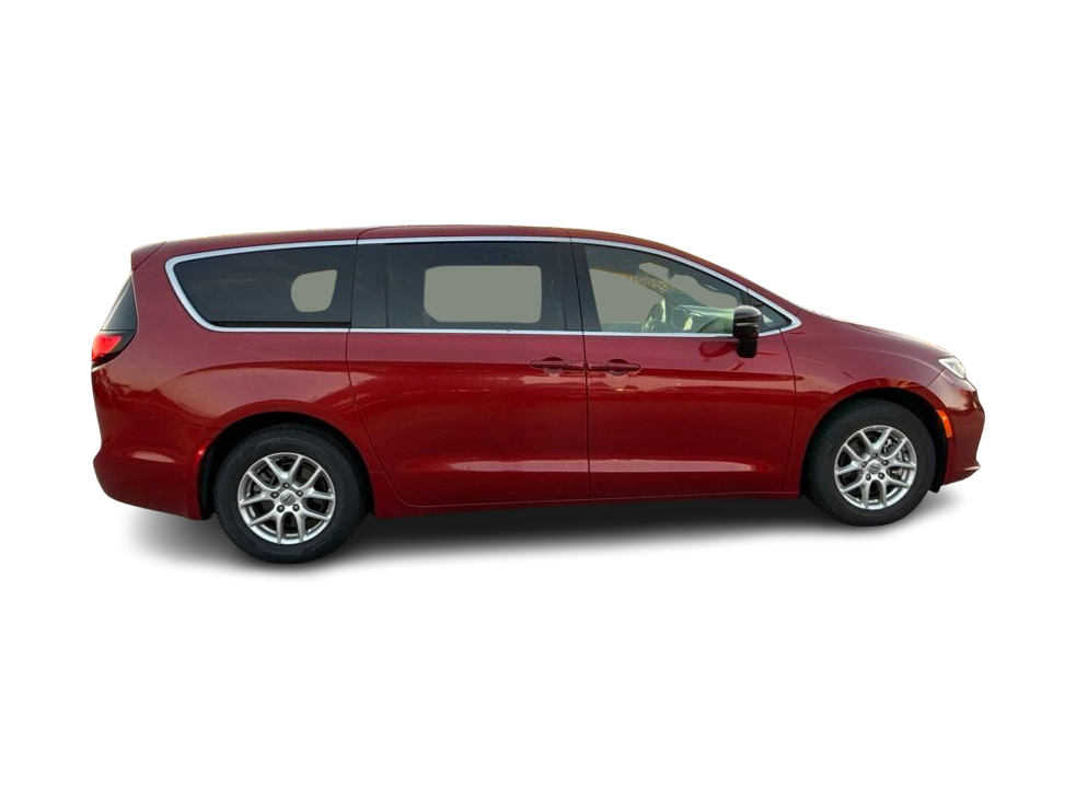 Thumbnail: 2025 Chrysler Pacifica - 17