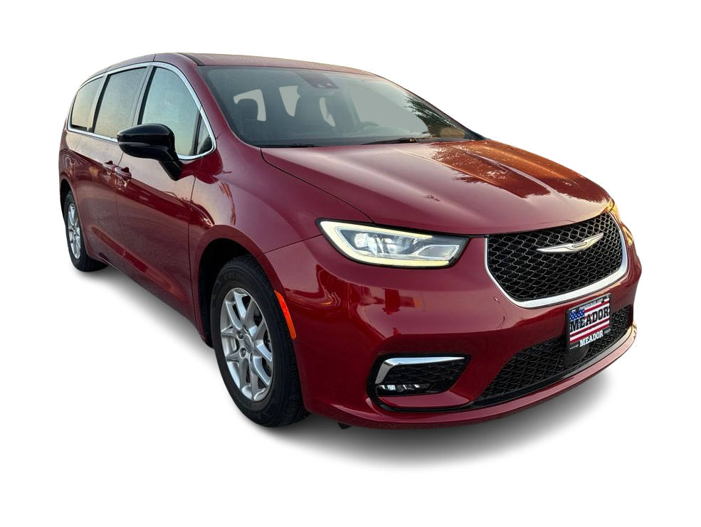 Thumbnail: 2025 Chrysler Pacifica - 18