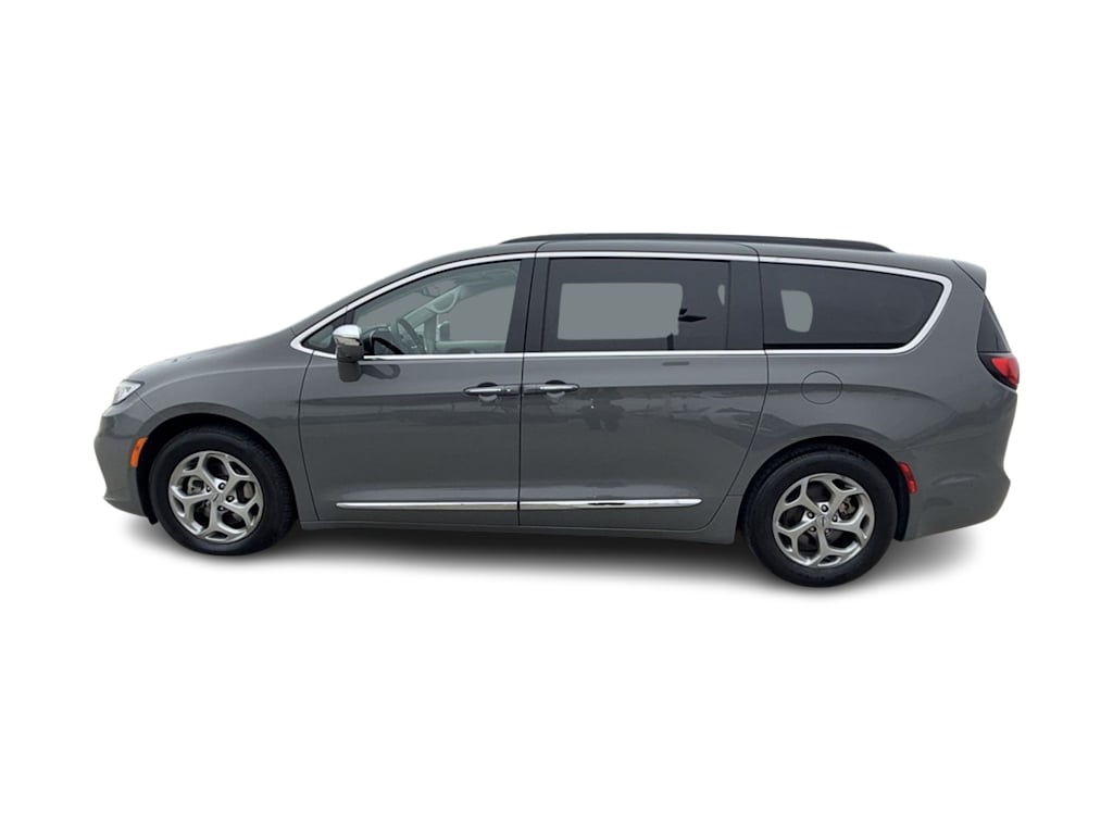 2022 Chrysler Pacifica Limited 3