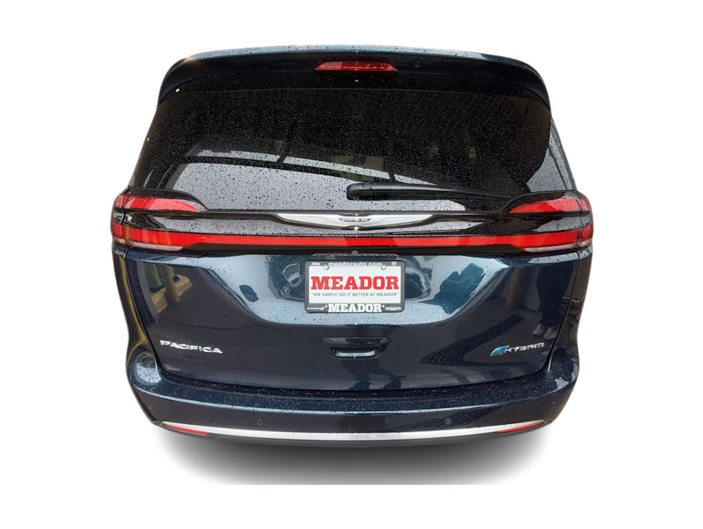 Thumbnail: 2022 Chrysler Pacifica - 5