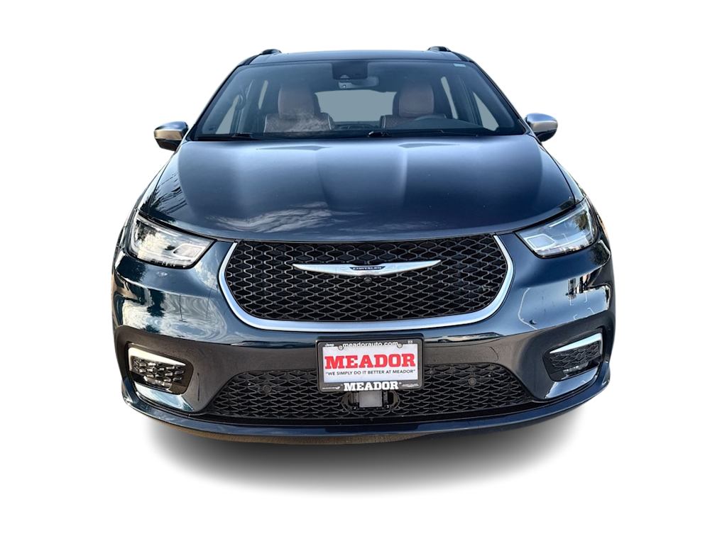 Thumbnail: 2024 Chrysler Pacifica - 6