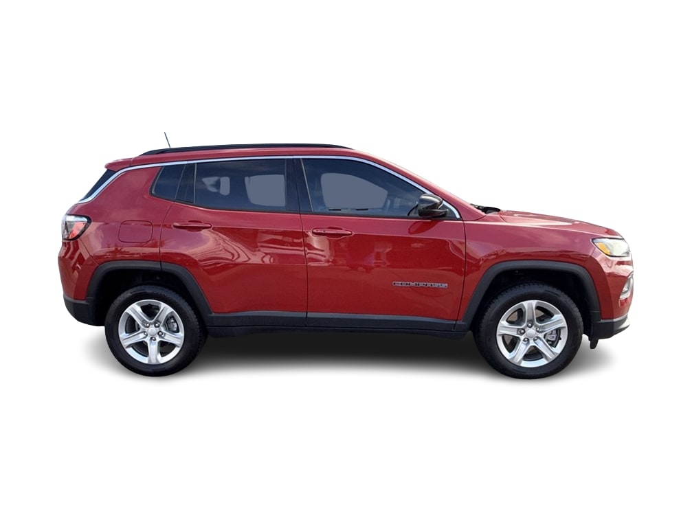 Thumbnail: 2023 Jeep Compass - 19