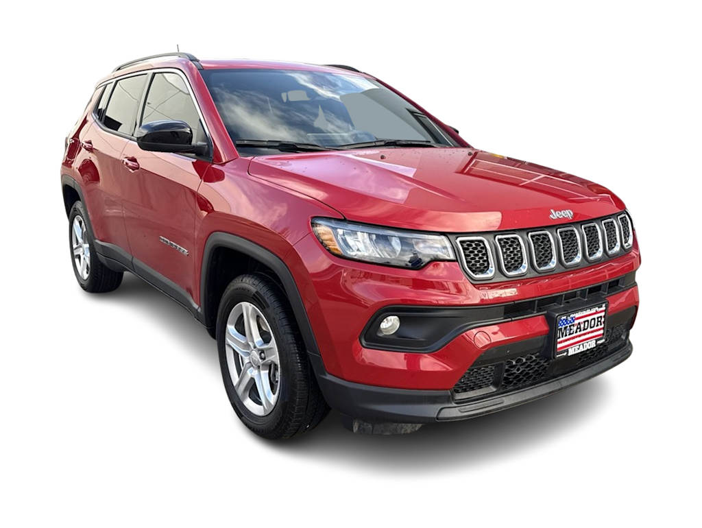Thumbnail: 2023 Jeep Compass - 20