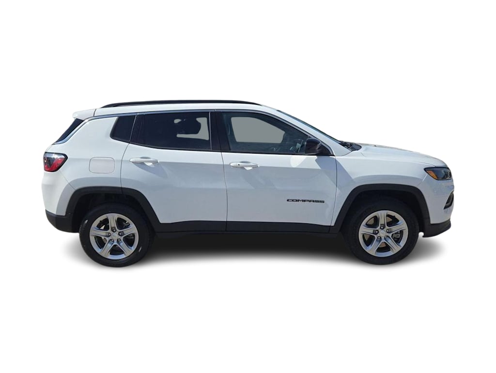 Thumbnail: 2024 Jeep Compass - 22