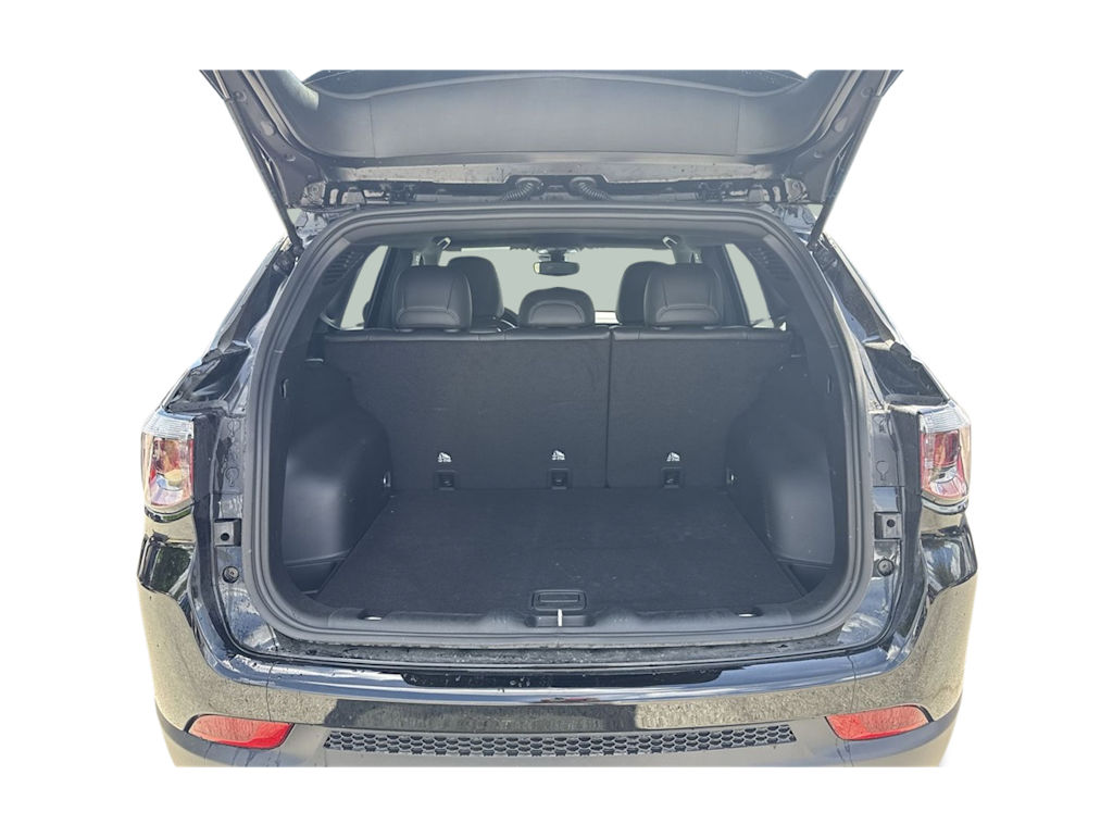 2025 Jeep Compass Latitude 18