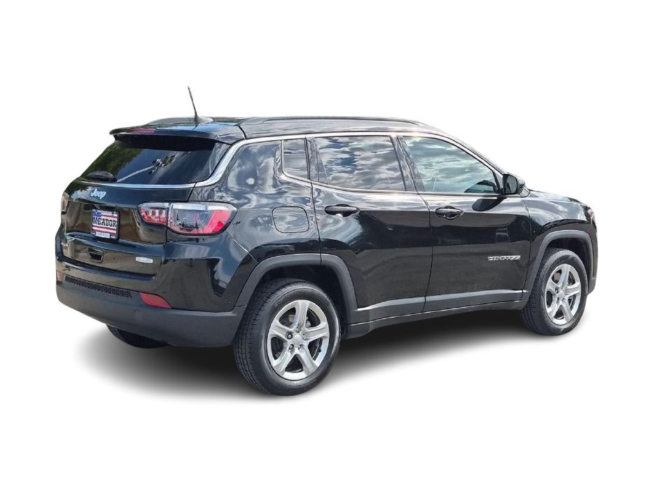 Thumbnail: 2024 Jeep Compass - 18