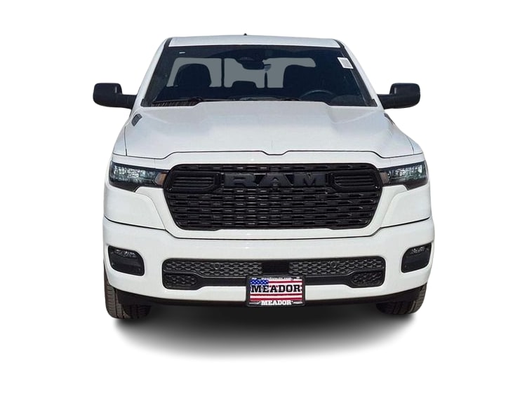 Thumbnail: 2026 RAM 1500 - 6