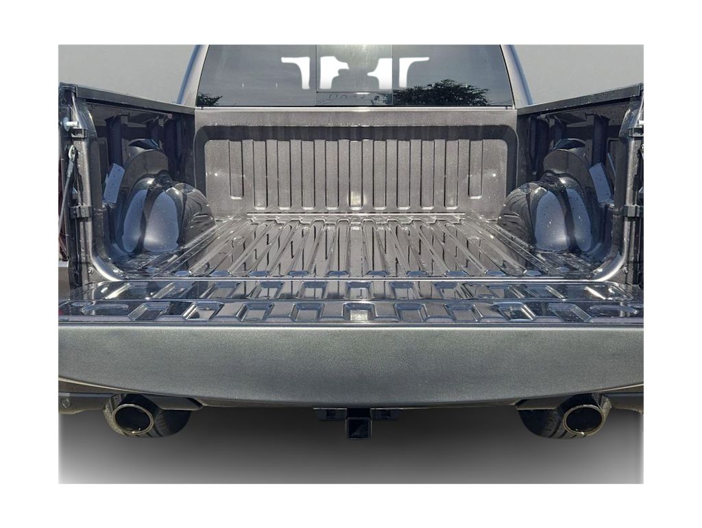 Thumbnail: 2026 RAM 1500 - 17