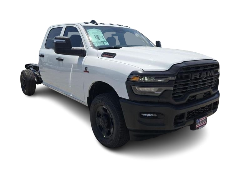 2026 RAM 3500 Chassis Tradesman - Photo 19