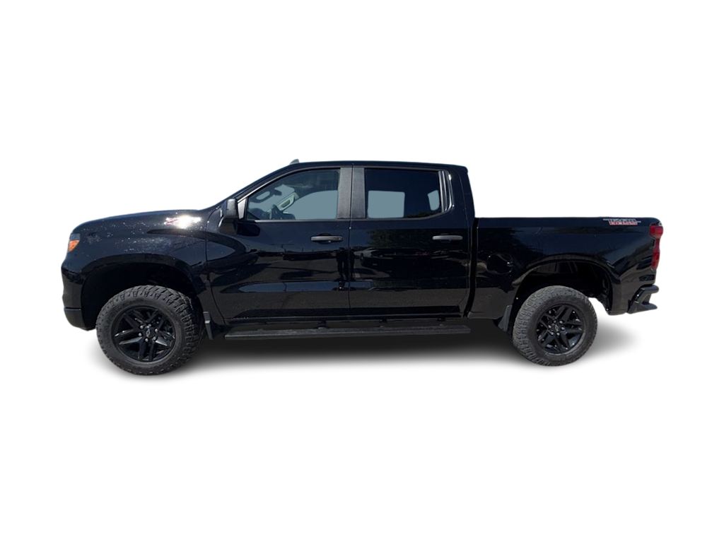 2022 Chevrolet Silverado 1500 Custom 3