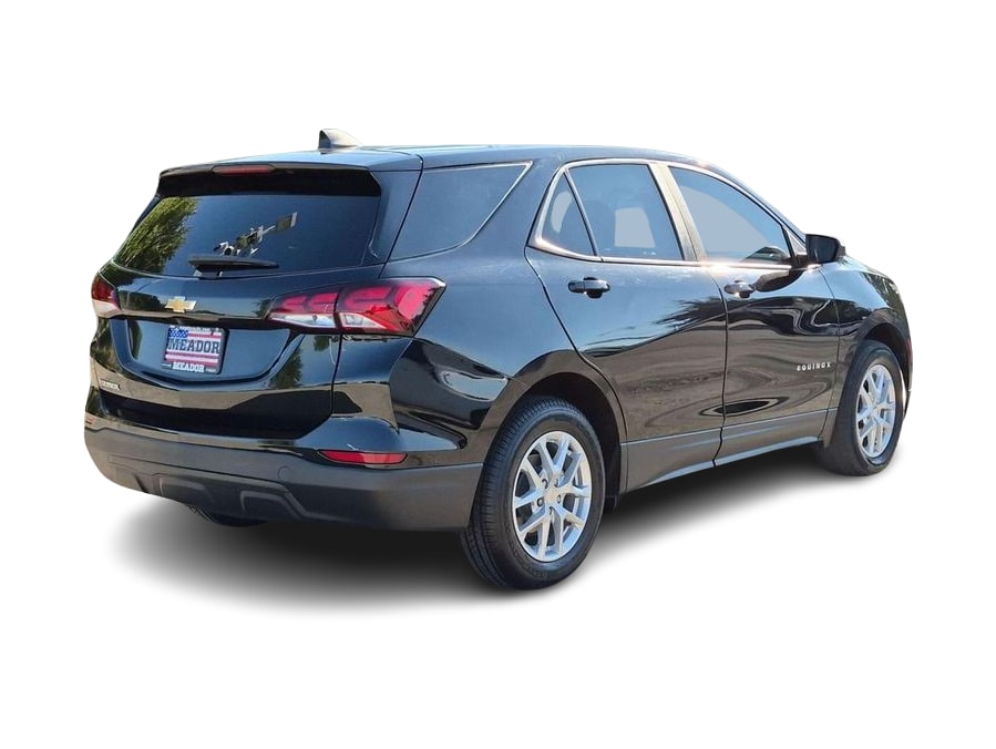 Thumbnail: 2023 Chevrolet Equinox - 19