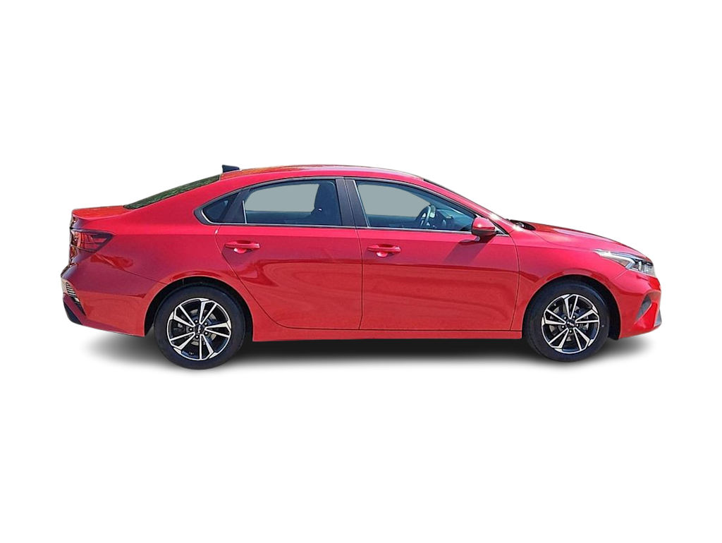 Thumbnail: 2024 Kia Forte - 20