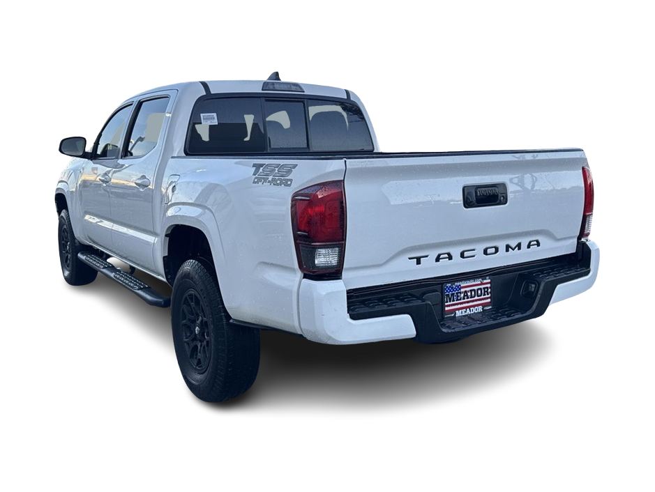 Thumbnail: 2022 Toyota Tacoma - 4