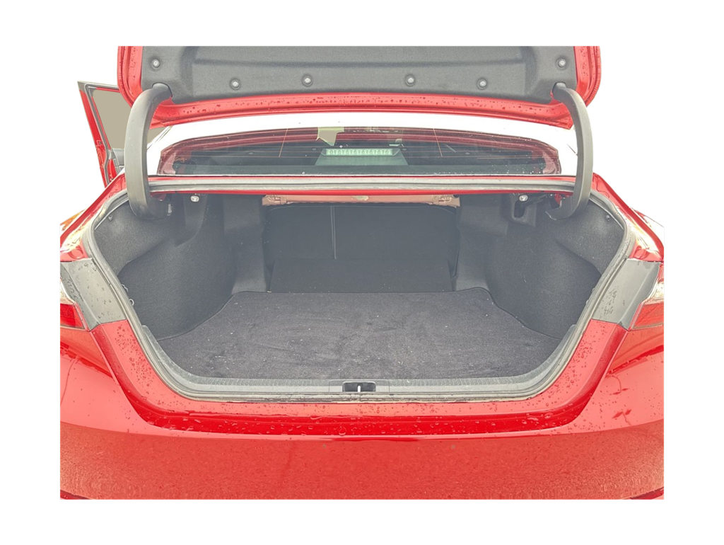 Thumbnail: 2022 Toyota Camry - 17