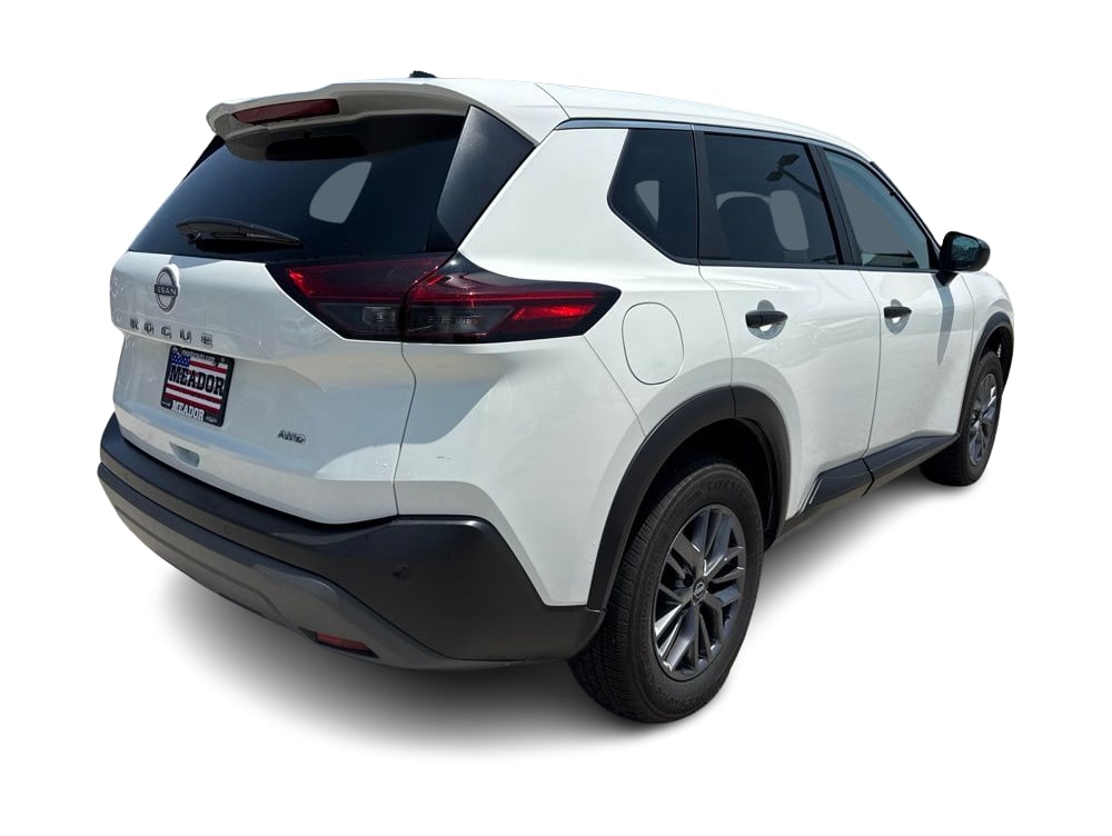 Thumbnail: 2023 Nissan Rogue - 14