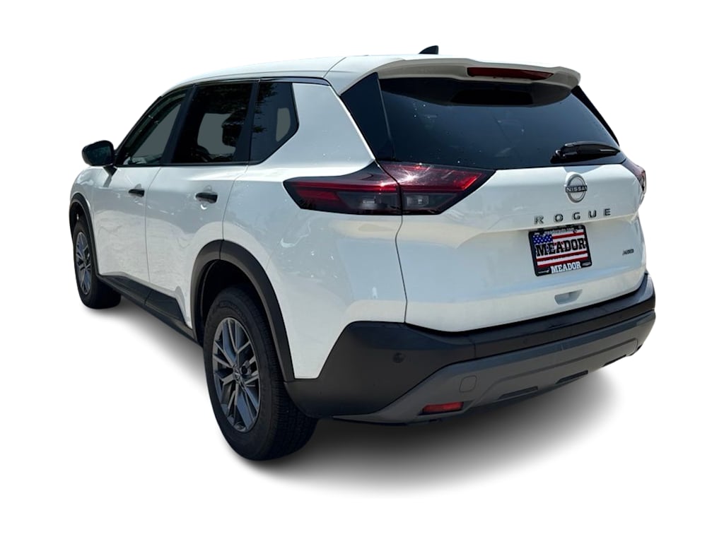 Thumbnail: 2023 Nissan Rogue - 3