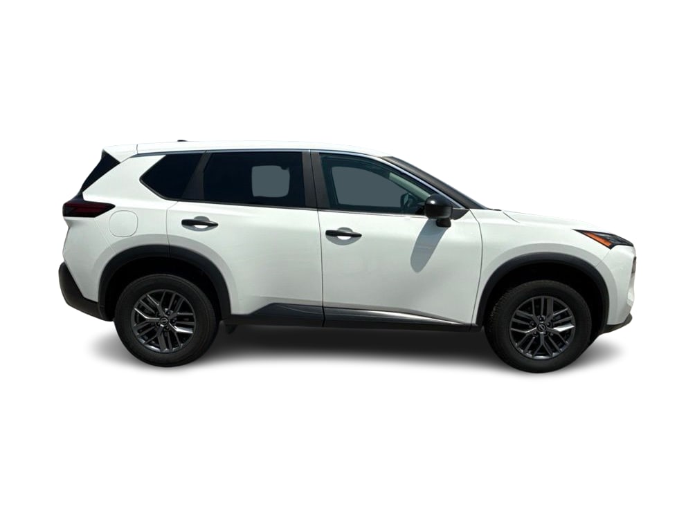 Thumbnail: 2023 Nissan Rogue - 15