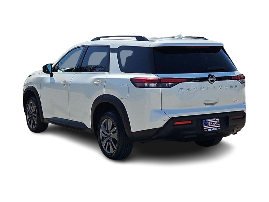 Thumbnail: 2024 Nissan Pathfinder - 4