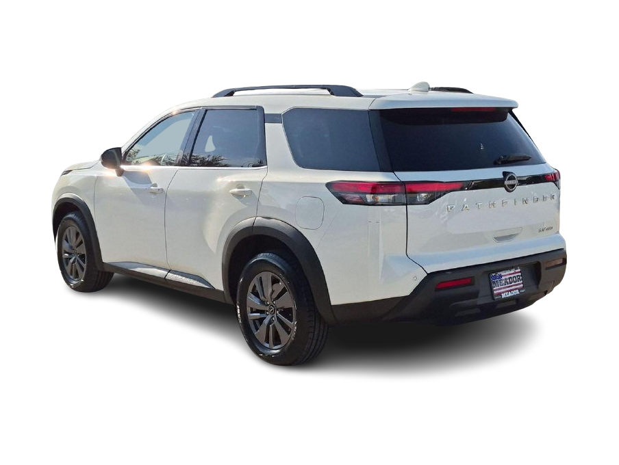 Thumbnail: 2024 Nissan Pathfinder - 4