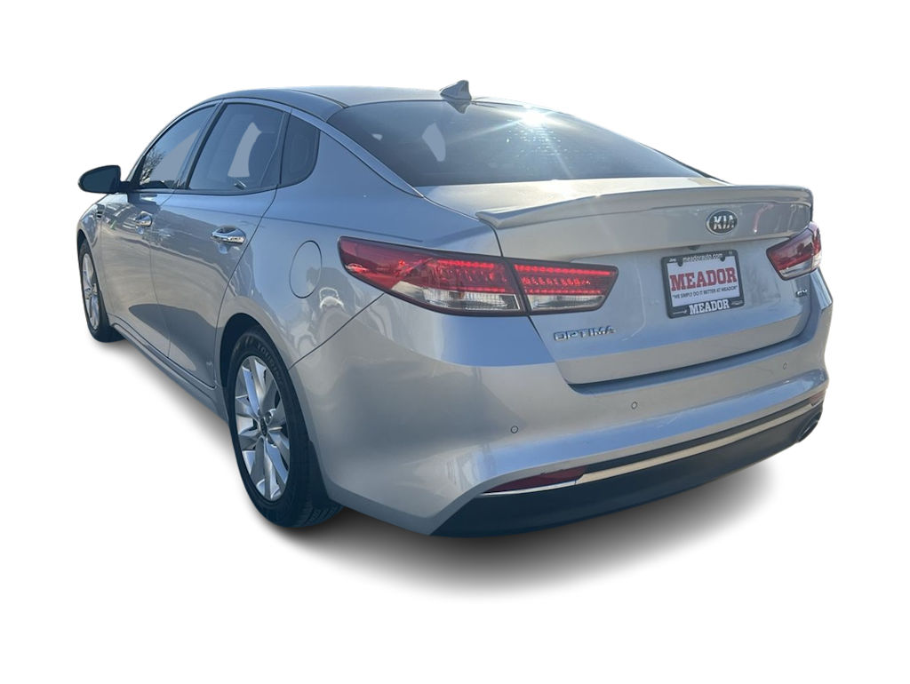 2018 Kia Optima EX 4