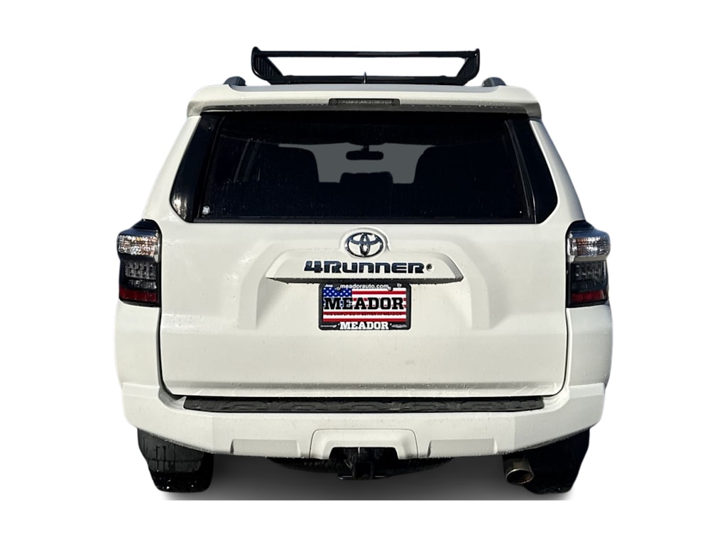 Thumbnail: 2017 Toyota 4Runner - 5