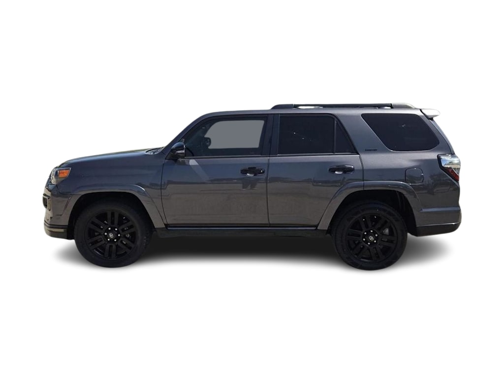 Thumbnail: 2021 Toyota 4Runner - 3