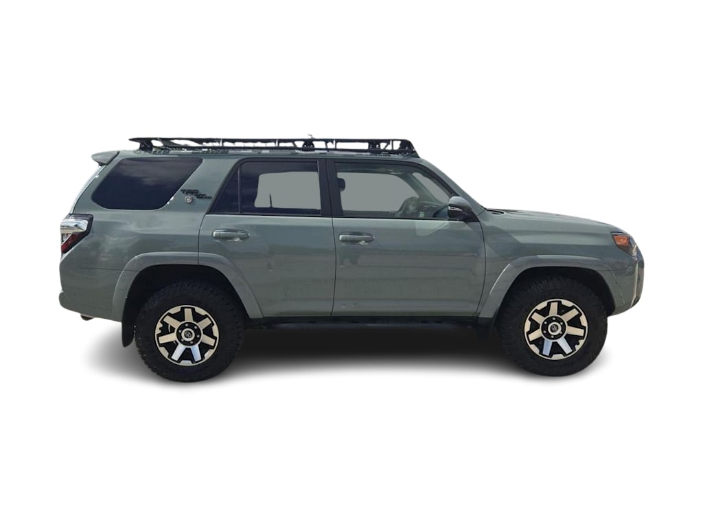 Thumbnail: 2023 Toyota 4Runner - 22