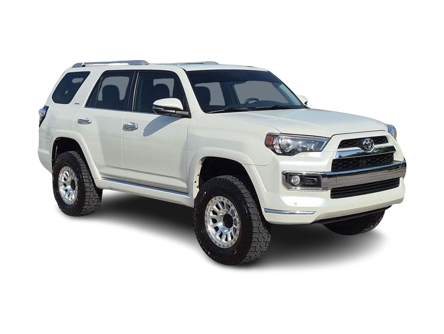 Thumbnail: 2018 Toyota 4Runner - 22