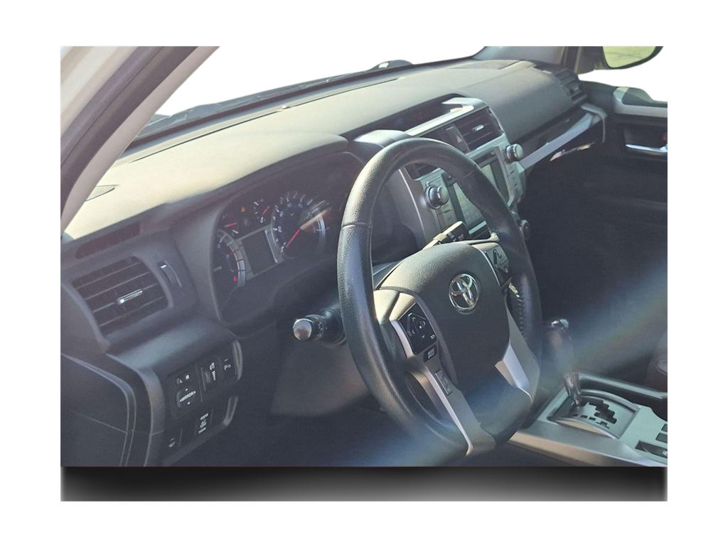 Thumbnail: 2018 Toyota 4Runner - 16