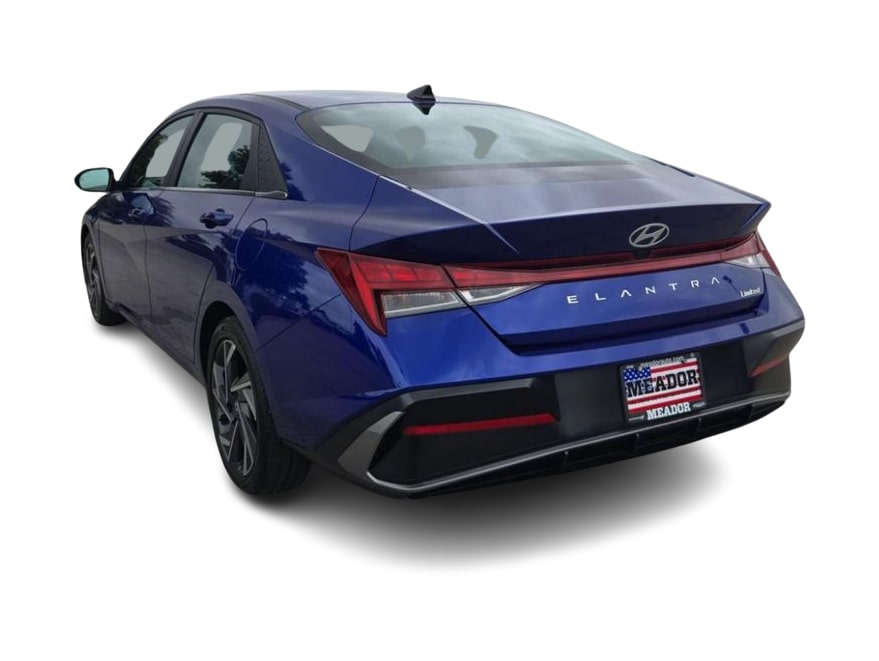 Thumbnail: 2025 Hyundai Elantra - 4