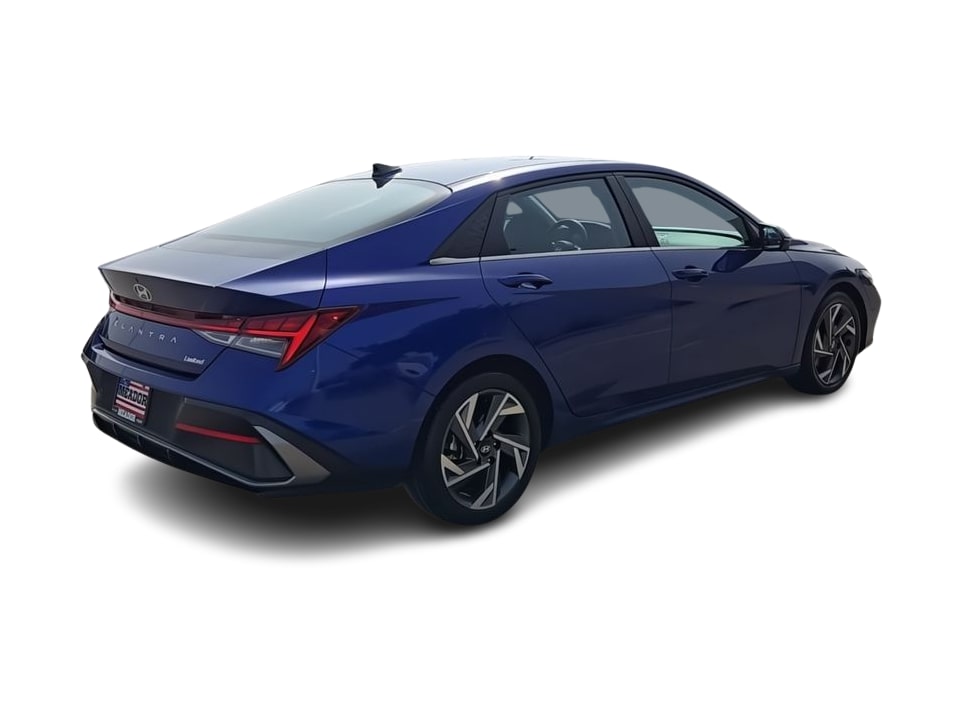 Thumbnail: 2024 Hyundai Elantra - 23