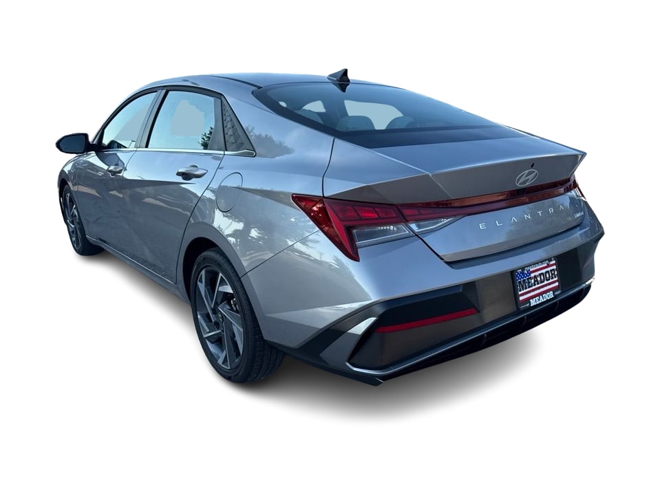 Thumbnail: 2025 Hyundai Elantra - 4