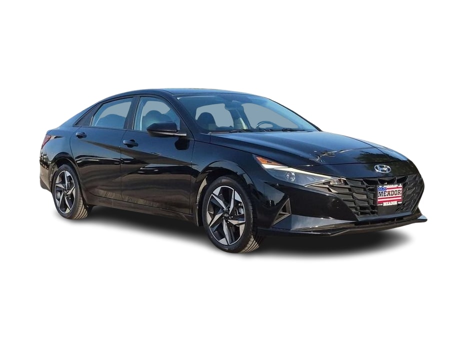 Thumbnail: 2023 Hyundai Elantra - 19