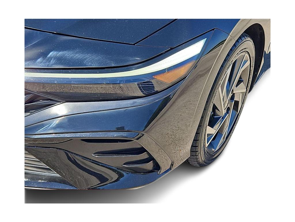 Thumbnail: 2025 Hyundai Elantra - 22
