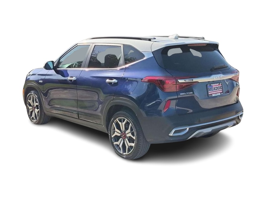 Thumbnail: 2023 Kia Seltos - 4