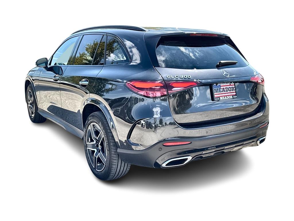 Thumbnail: 2025 Mercedes-Benz GLC - 4