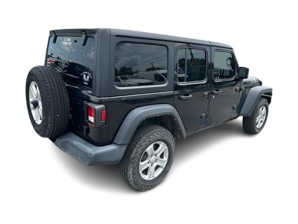 Thumbnail: 2021 Jeep Wrangler - 18