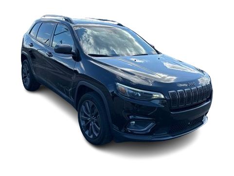 Thumbnail: 2021 Jeep Cherokee - 25