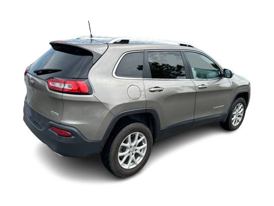 Thumbnail: 2017 Jeep Cherokee - 18