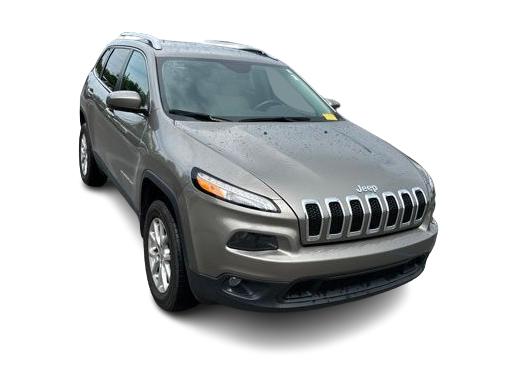 Thumbnail: 2017 Jeep Cherokee - 23
