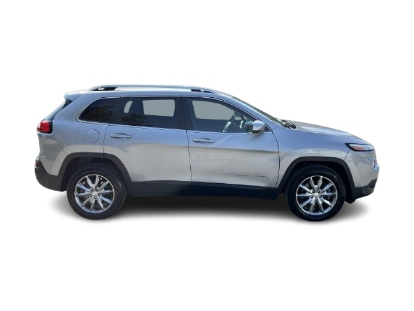 Thumbnail: 2017 Jeep Cherokee - 21