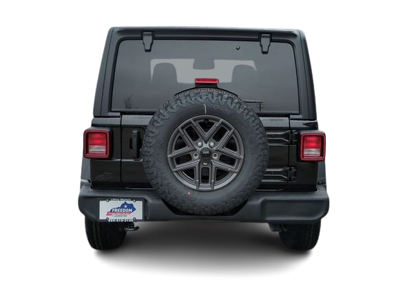 Thumbnail: 2026 Jeep Wrangler - 5