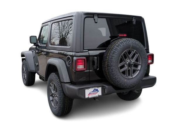 Thumbnail: 2026 Jeep Wrangler - 4
